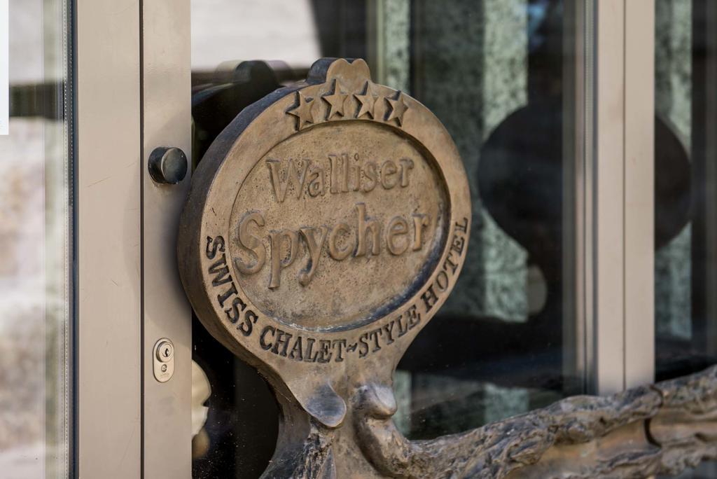 ريرالب Swiss Chalet-Style Hotel Walliser Spycher المظهر الخارجي الصورة